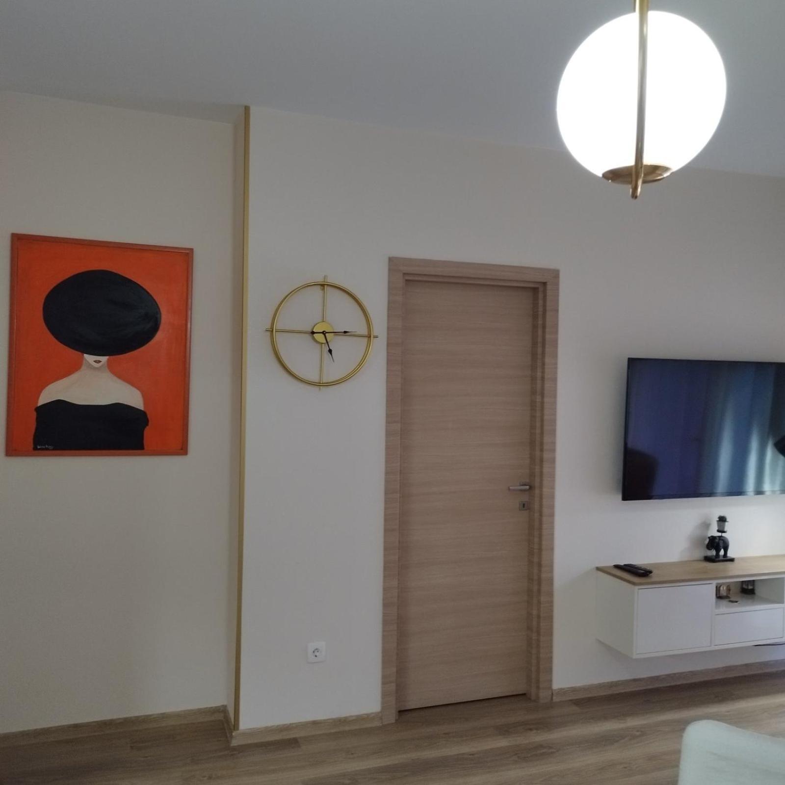 Apartman Montenegrina Budva Bagian luar foto